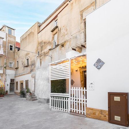 Centro Storico Sciacca - Casa Di Pisa Cortile Termine Villa Buitenkant foto