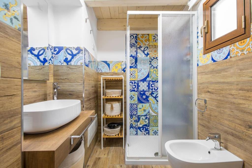 Centro Storico Sciacca - Casa Di Pisa Cortile Termine Villa Buitenkant foto