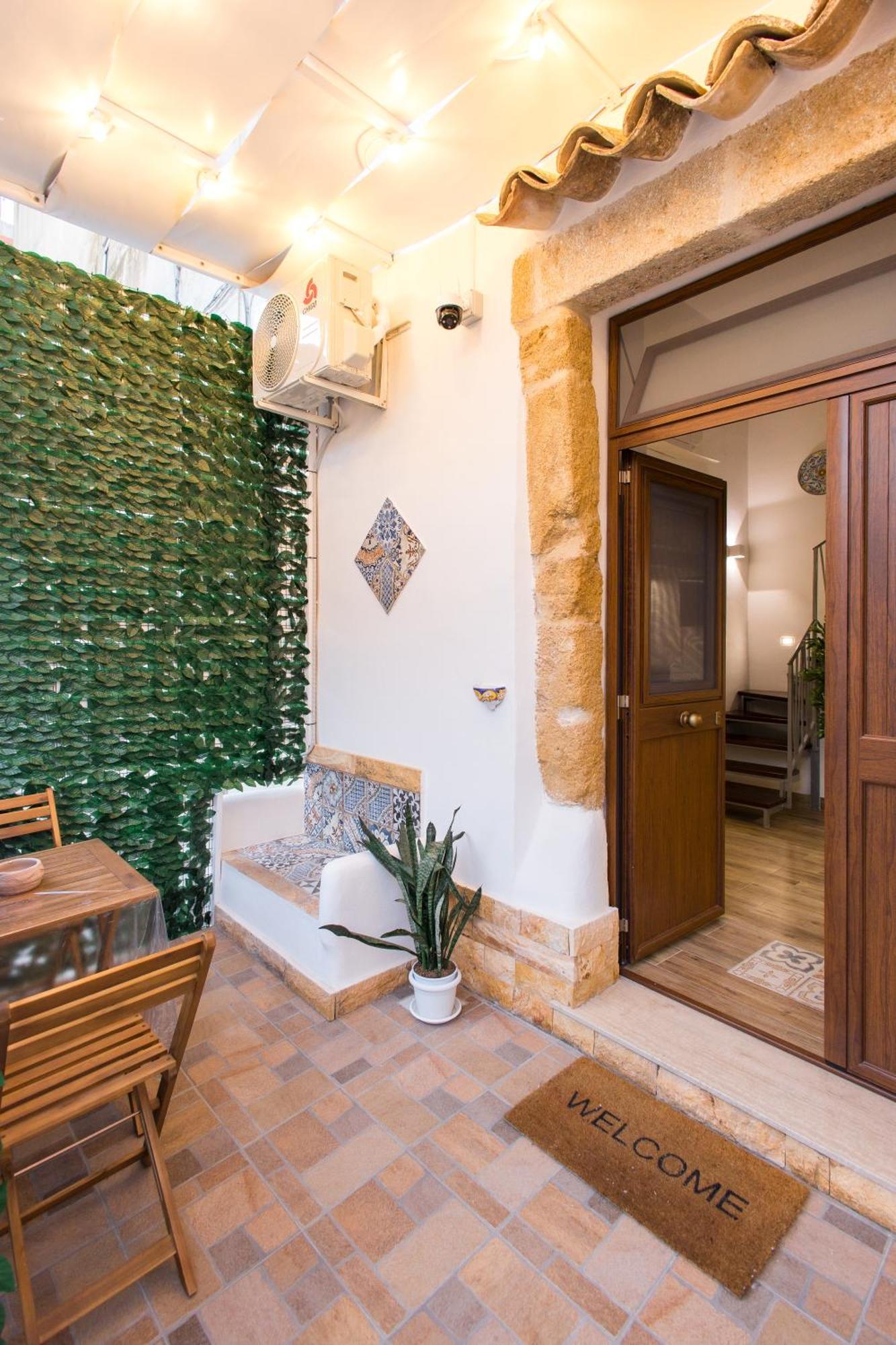 Centro Storico Sciacca - Casa Di Pisa Cortile Termine Villa Buitenkant foto
